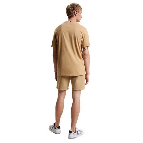 T-shirt Uomo con logo ricamato sul petto Kaki Tommy Hilfiger- Francavilla Moda